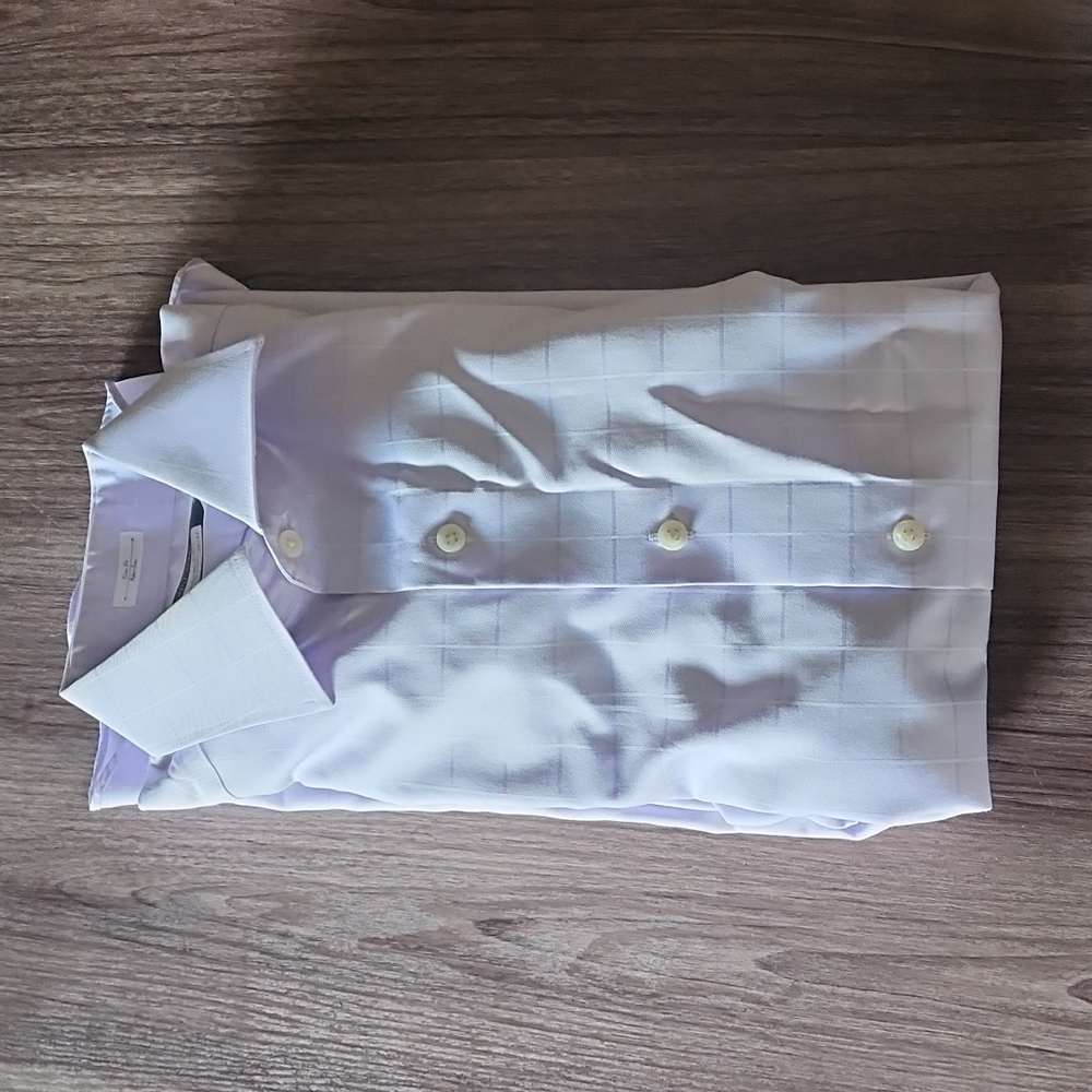 Dress Shirt medium size. Great condition